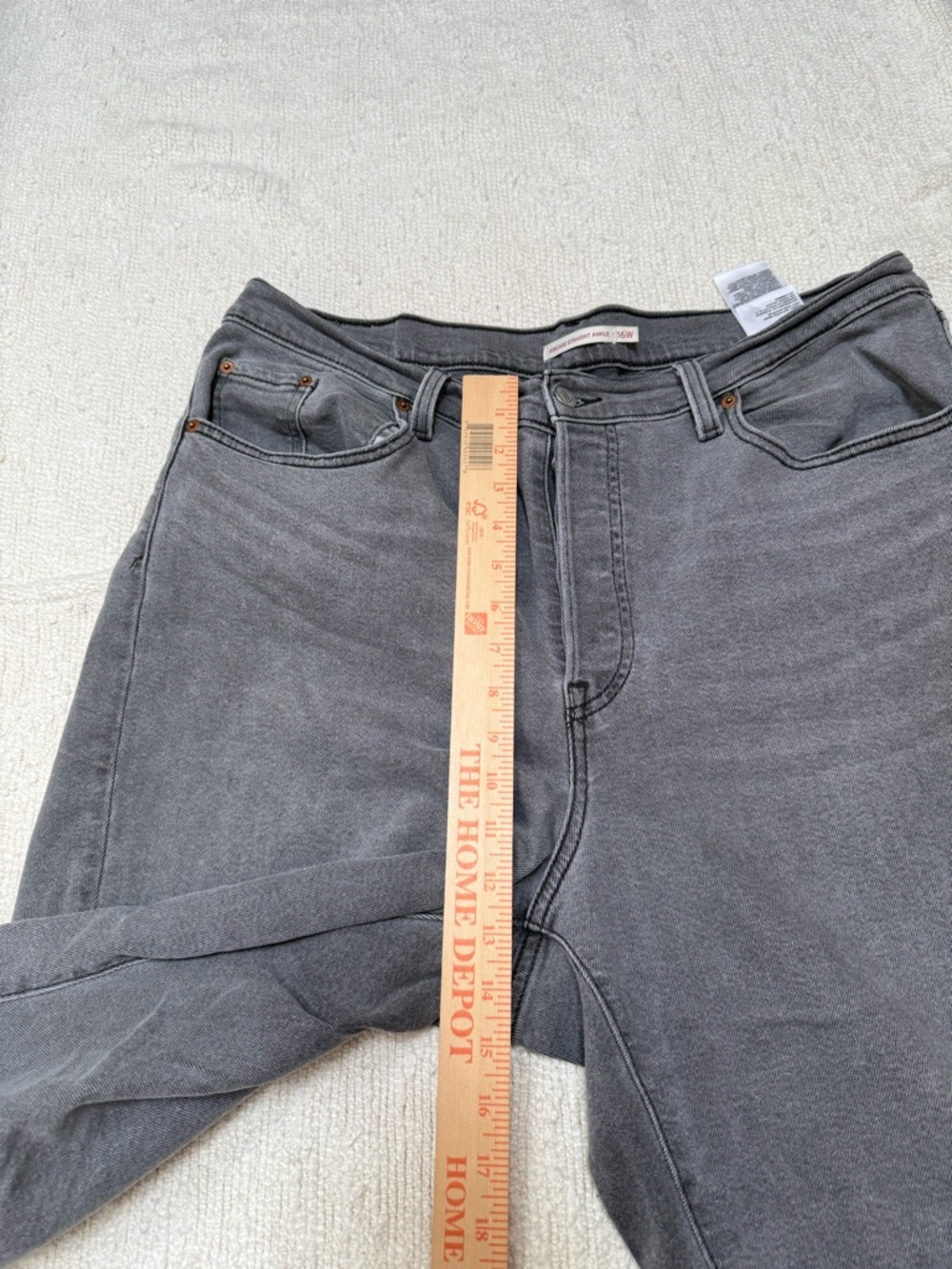 $98 Levi’s Ribcage Straight Leg Ankle Jeans Grey Size 16W - Picture 4 of 13